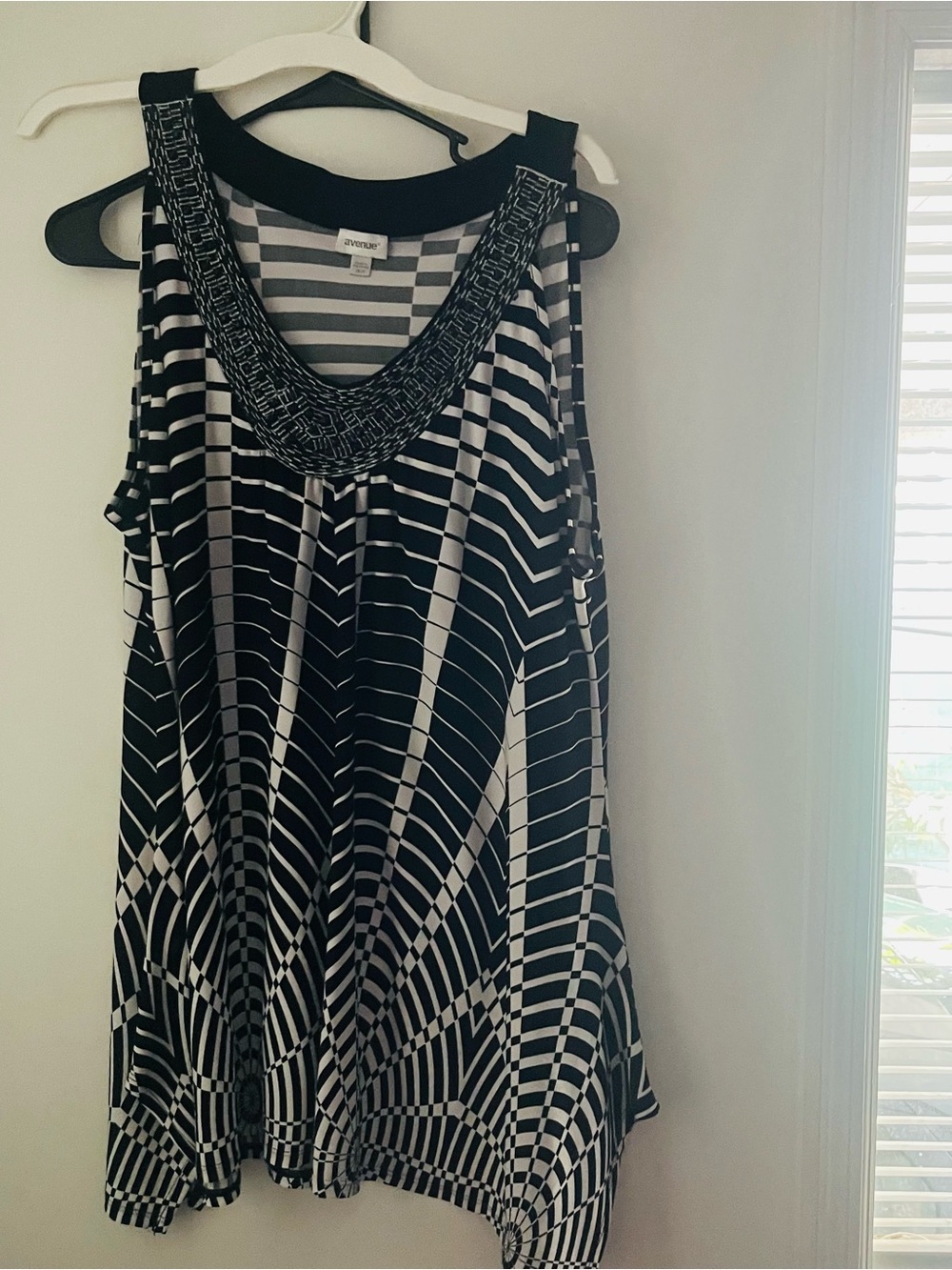 Avenue Black & White Geometric Stripe Tank with Beaded Scoop Neck